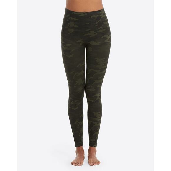 Spanx Look at Me Now Seamless Camo Leggings Green Medium - Picture 1 of 6